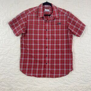 Columbia Short Sleeve Button Up Red Plaid Hiking Shirt Mens Regular Fit Medium